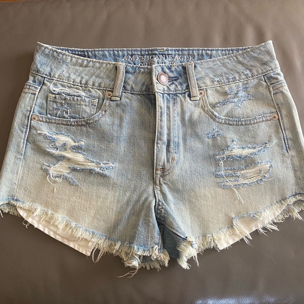 American Eagle denim distressed shorts. Size 4.